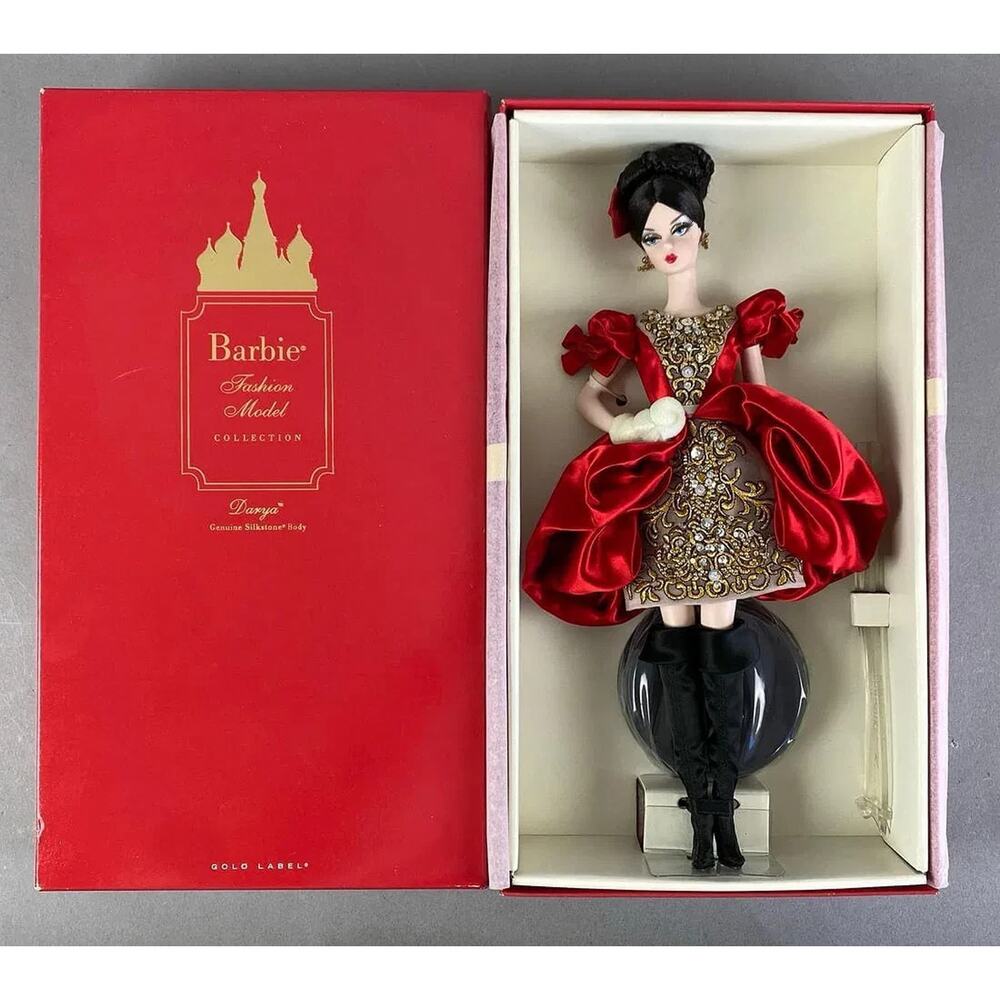 Barbie Russian Darya Silkstone Fashion Model Collection Gold Label Mattel Red NR